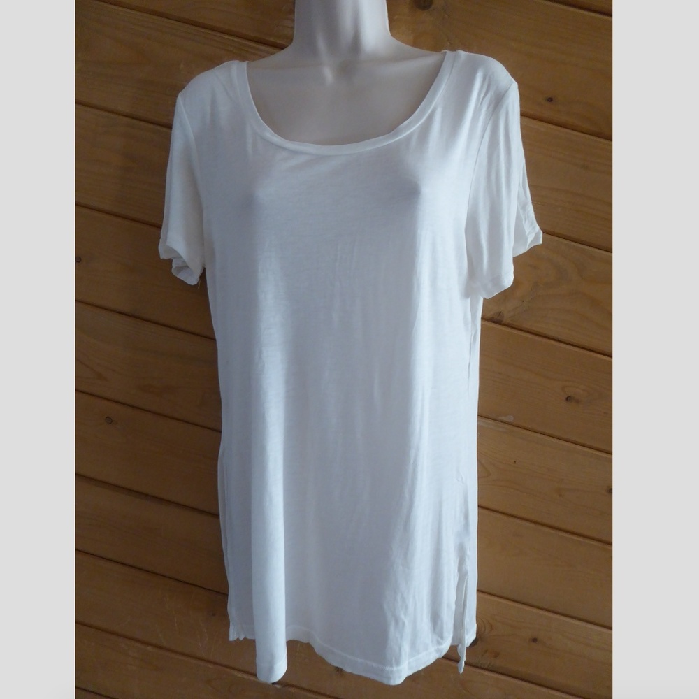 Halogen White Basic Scoop Neck Tee Short Sleeve - image 1